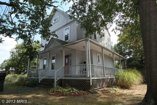 4801 Rittenhouse St, Riverdale, MD 20737