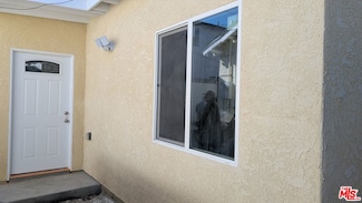 416 E 101st St, Los Angeles, CA 90003