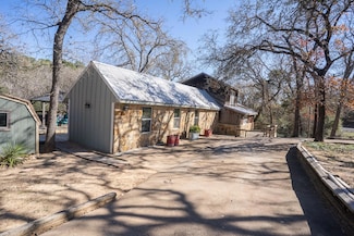 186 Iva Ln, Bastrop, TX 78602