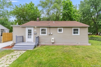 33420 Bentley Ct, Westland, MI 48186