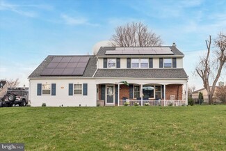 916 Jenifer Rd, Horsham, PA 19044
