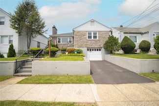 62 Murray Ave, Yonkers, NY 10704