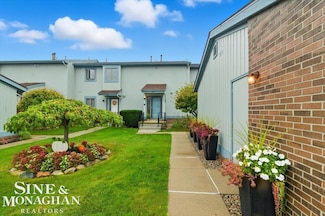1715 River Rd Unit 41, Saint Clair, MI 48079