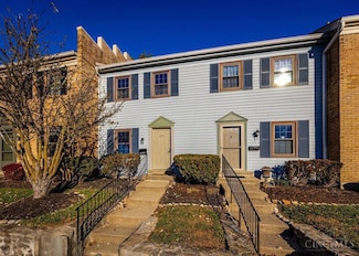 9777 Bunker Hill Ln, Montgomery, OH 45242