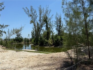 2208 NE 39th Terrace, Cape Coral, FL 33909