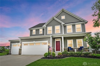 920 Acorn Dr, Sugarcreek Township, OH 45305