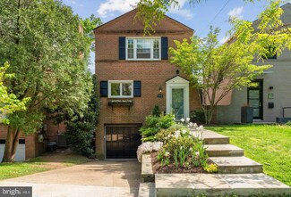 5014 Cathedral Ave NW, Washington, DC 20016