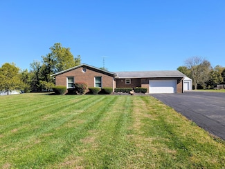 24440 Sisk Rd, Circleville, OH 43113