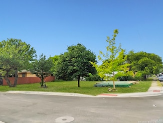 2201 Santiago St, San Antonio, TX 78207