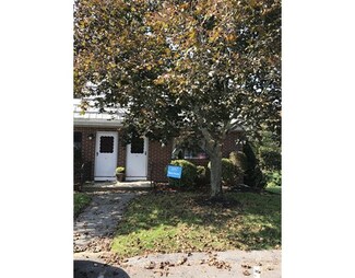 224 Farrwood Dr Unit 224, Haverhill, MA 01835