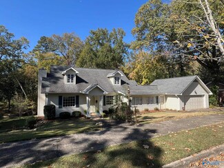 615 Reynolds St, Gadsden, AL 35901