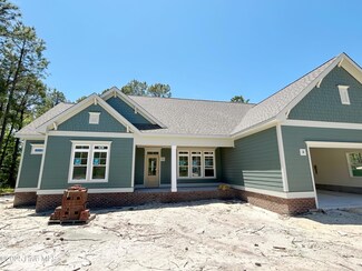 45 Mill Creek Rd, Minnesott Beach, NC 28510