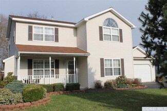4542 Burnett St, Valatie, NY 12184