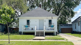 1213 W Beslin St, Urbana, IL 61801