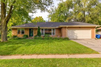 4018 29th St, Des Moines, IA 50310