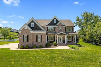 1602 SW Deer Run Rd, Oak Grove, MO 64075
