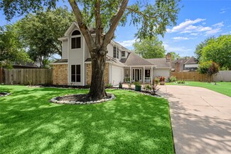 9922 Hambleton Way Cir, Houston, TX 77065