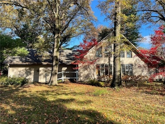 1795 Us Route 40, Greenup, IL 62428