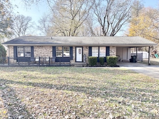 109 Dawn Dr, Hopkinsville, KY 42240