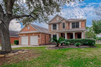 1951 Misty Falls Ln, Richmond, TX 77406