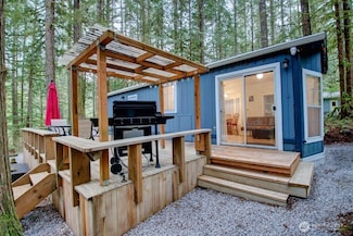 187 3 Big River Blvd E, Deming, WA 98244