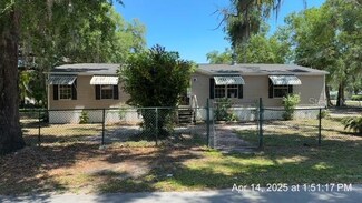 129 NW 2nd St, Webster, FL 33597