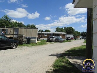 15 E Commercial St, Lebo, KS 66856