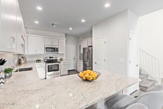 2030 E Michigan Ave Unit 8, Phoenix, AZ 85022