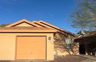 2327 S Don Roser Dr, Las Cruces, NM 88011