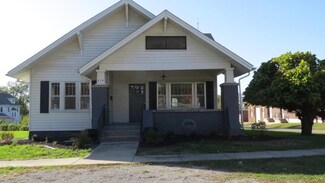 519 N Willow St, Stanberry, MO 64489