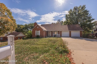 321 Joe Ln, Jefferson City, MO 65101