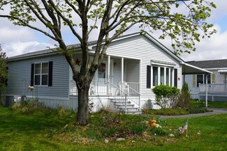 15 Meeting House Rd, Taunton, MA 02780