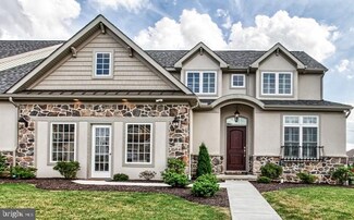 544 Springbrook Dr, Palmyra, PA 17078