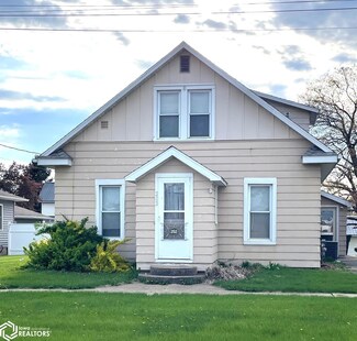 202 N 3rd St, Montezuma, IA 50171