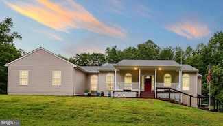 1299 Gobbler Ln, King George, VA 22485