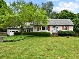 74 E Charlton Rd, Spencer, MA 01562