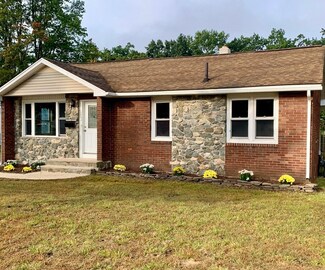 1752 Memorial Dr, Chicopee, MA 01020
