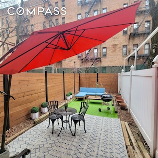 330 E 94th St Unit 1AB, New York, NY 10128