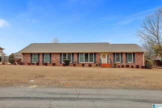 1232 13th St, Pleasant Grove, AL 35127