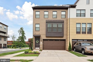 4901 Longmire Way, Chantilly, VA 20151