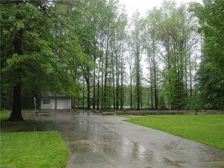 105 Chaffee Dr, Orwell, OH 44076