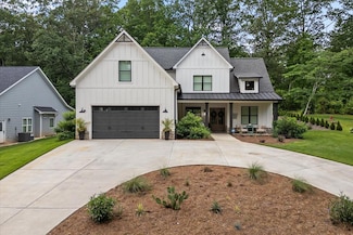 2490 S Carroll Ct, Villa Rica, GA 30180