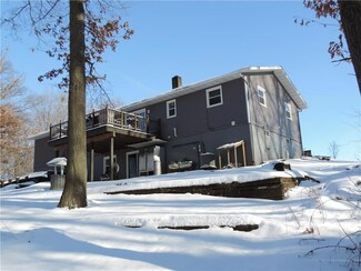 5330 Gust Rd, Fall Creek, WI 54742
