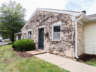 2906 Country Estates Dr, Indianapolis, IN 46227