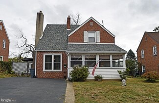 305 Edgemore Rd, Secane, PA 19018