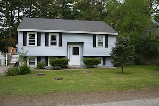 25 Woodcrest Heights Dr, Concord, NH 03301