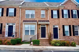 16 Scottish Ln, Durham, NC 27707