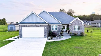 175 Ayly Estates Dr, Mayfield, KY 42066