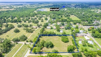 850 7th St, Sulphur Springs, TX 75482