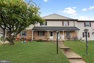 143 Thomas Dr, Telford, PA 18969